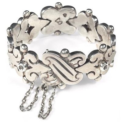 Fertility bracelet