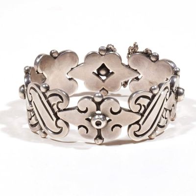 link bracelet
