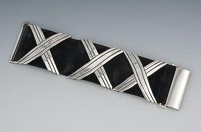 Georgia O’Keeffe Bracelet
