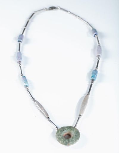 stone inlay necklace - Photo 1
