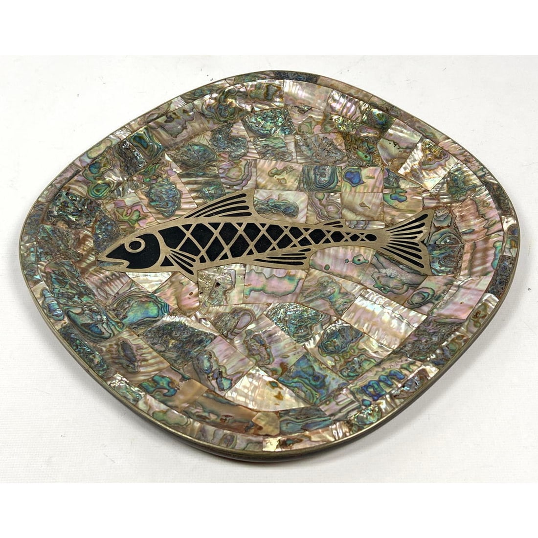Fish Mother of Pearl Tray - Photo 1