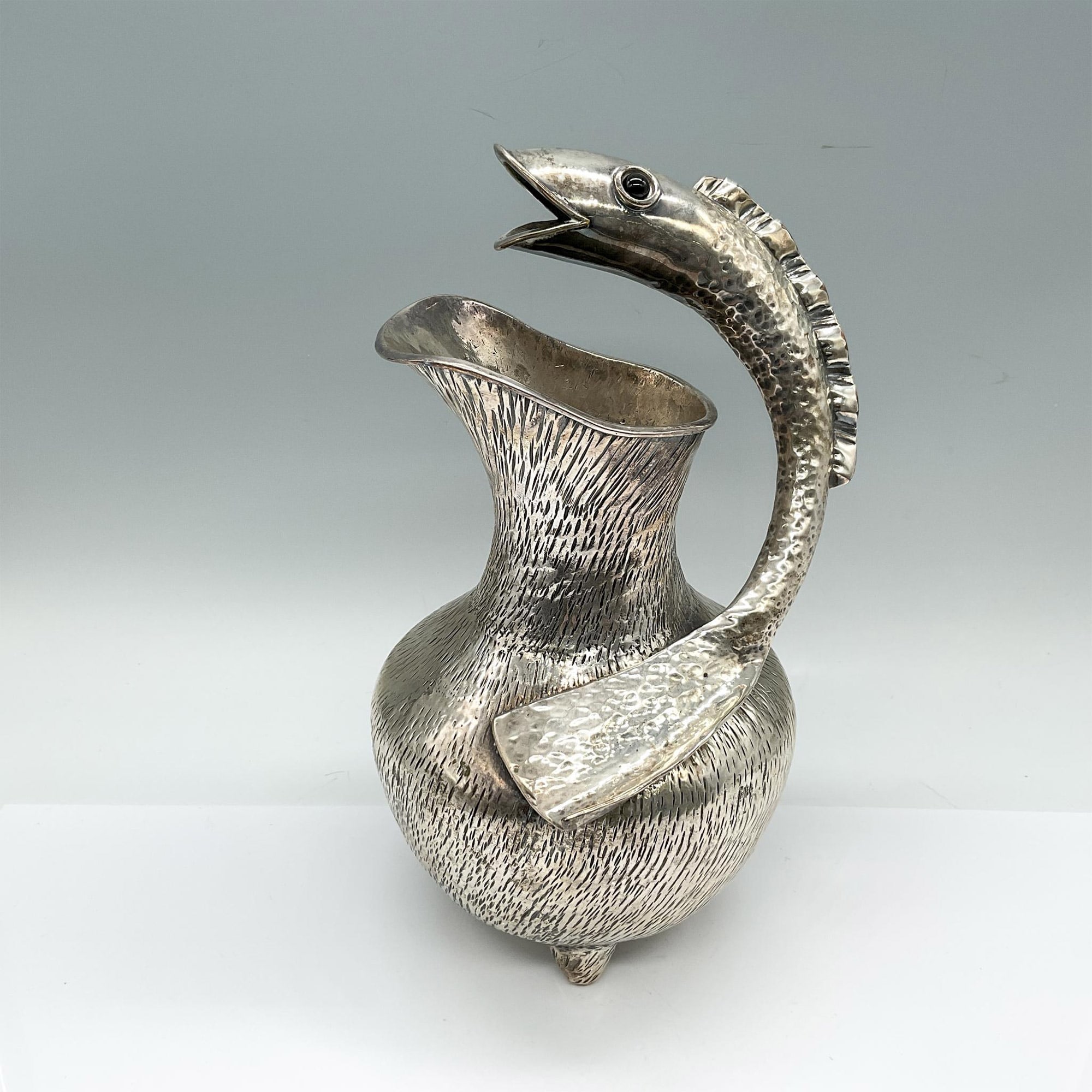 fish silverplate agate pitcher - Photo 1