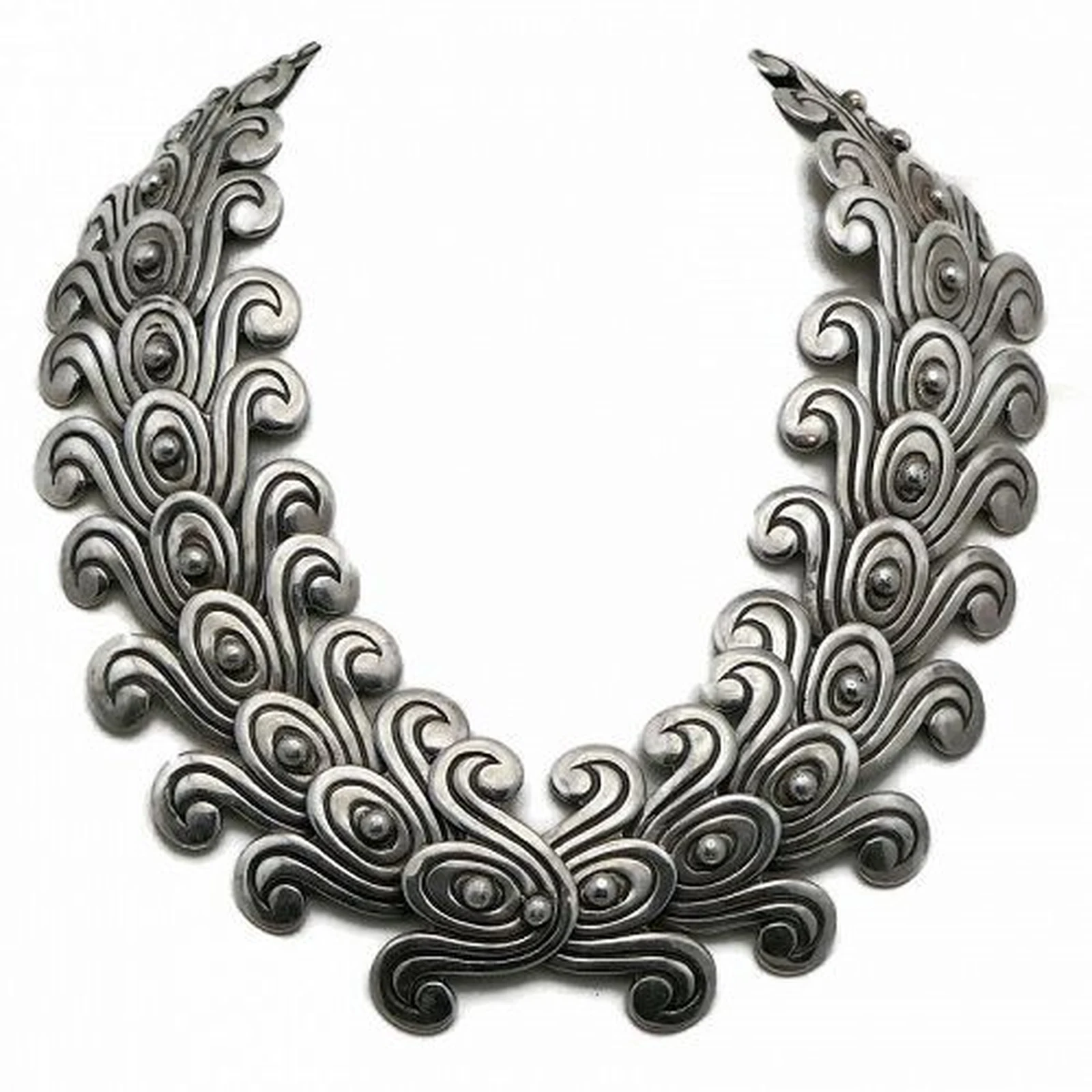 Double Swirl Necklace
