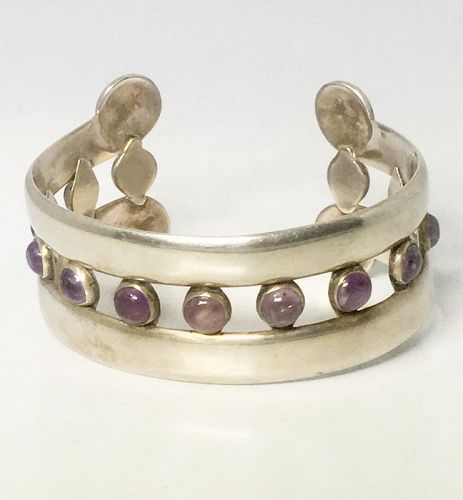 Amethyst and silver bracelet with rod-and-sphere segments - Photo 1