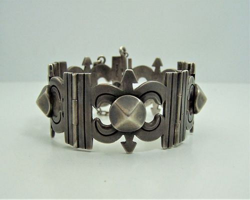Pyramidal-and-silver-ball link bracelet - Photo 1