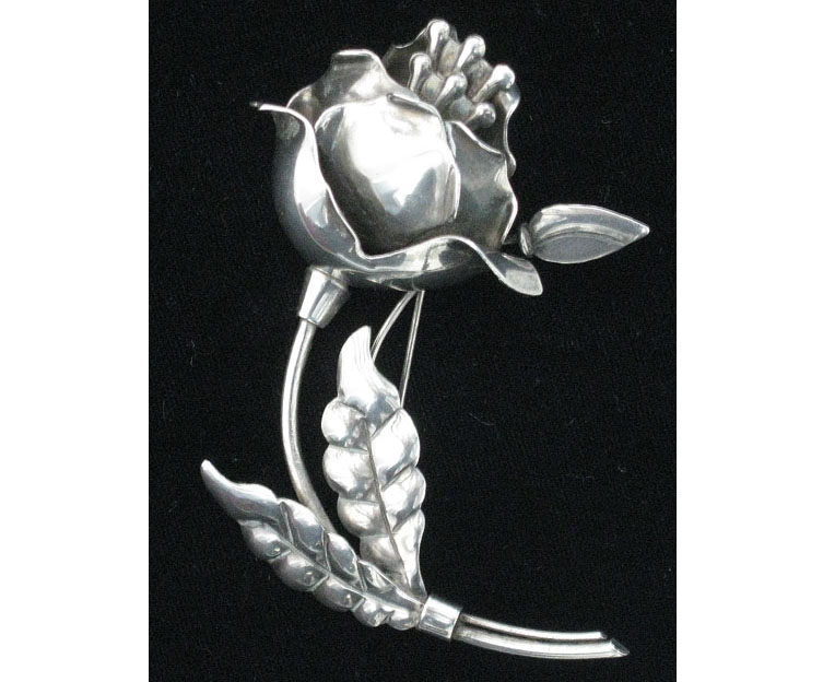 Rose brooch - Photo 1