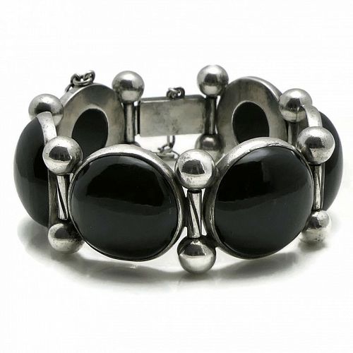 Sterling silver and onyx cuff bracelet - Photo 1
