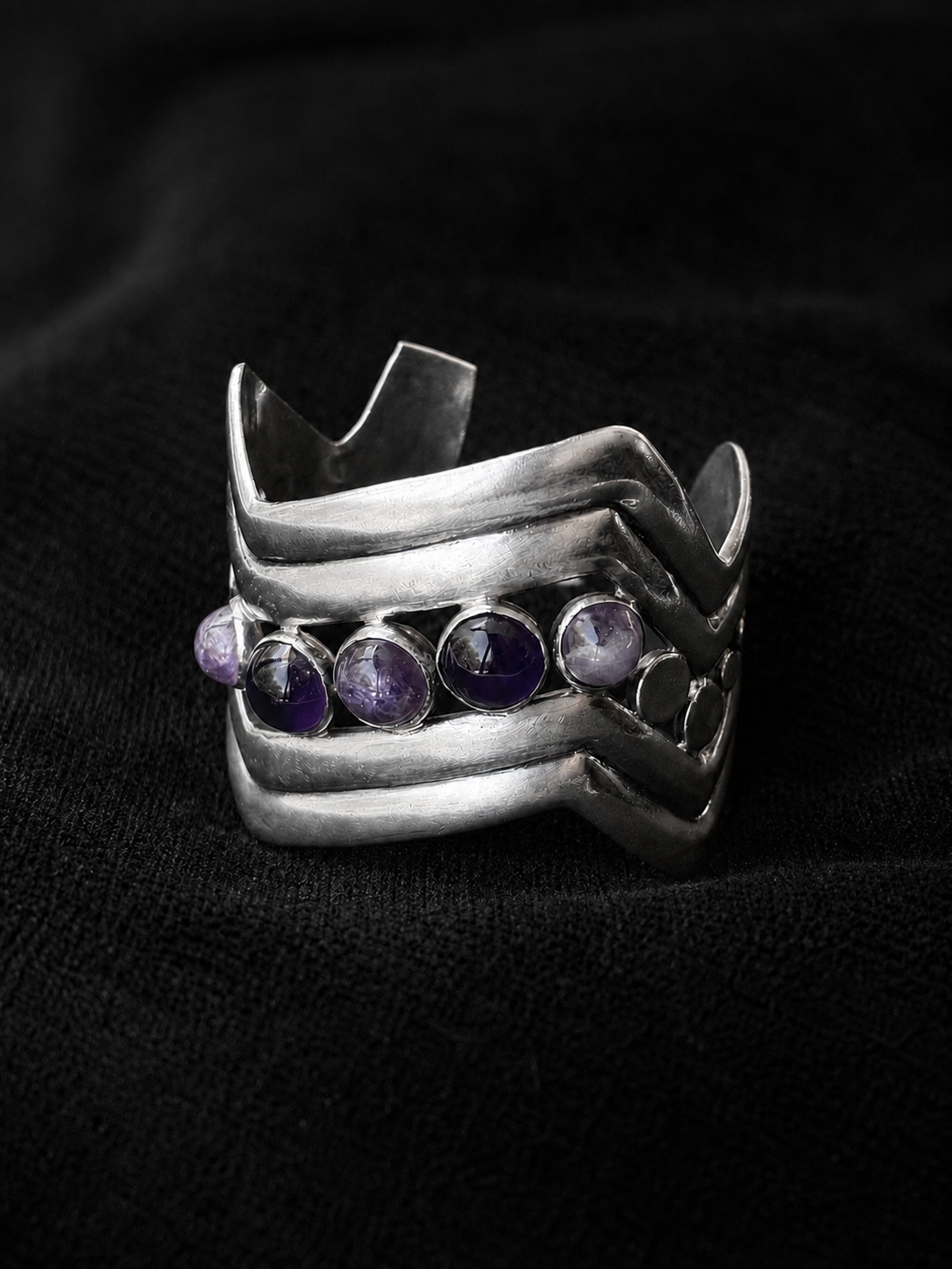 Zig Zag Bracelet with Amethysts