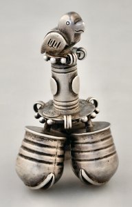 Bell of Three Bells Below a Silver Round Plate with Three - Photo 1