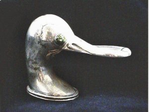 Bottle Opener in the Form of a Large Duck Head - Photo 1