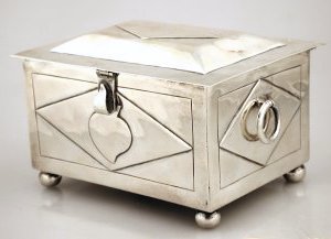 Silver Casket Box - Photo 1
