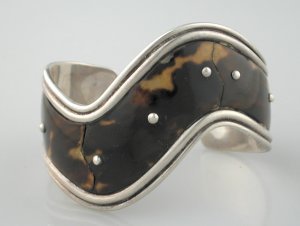 Cuff Bracelet of Wavy Design with Tortoise Shell - Photo 1