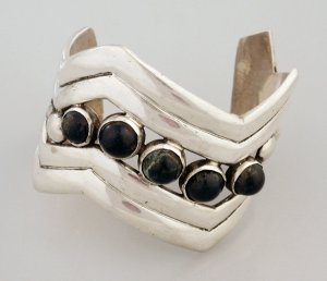 Bracelet of V Shaped Bands - Photo 1