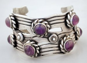 Heavy Silver Cuff Bracelet with Amethysts Surrounded - Photo 1
