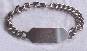 Identification Bracelet - Photo 1