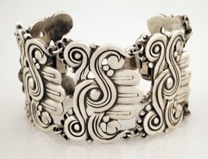 Heavy Silver Large Link Bracelet - Photo 1