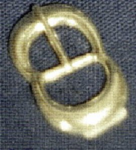 Double Half Moons Buckle - Photo 1