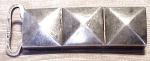 Horizontal Silver Belt Buckle with Three Raised "pyramids - Photo 1