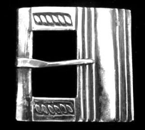 Early Silver Belt Buckle with a Section of Rope Design Top - Photo 1
