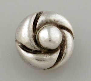 Knot Button - Photo 1