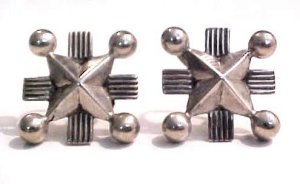 Star Earrings That Have a Silver Ball at the End of Each - Photo 1