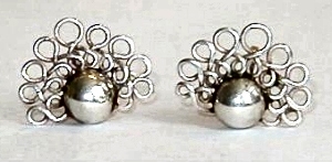 Lace Moons Earrings - Photo 1