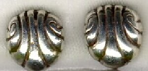 Shell Earrings - Photo 1