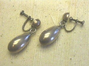 Teardrop Earrings - Photo 1