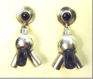 Spratling Describes These Interesting Earrings as "round - Photo 1