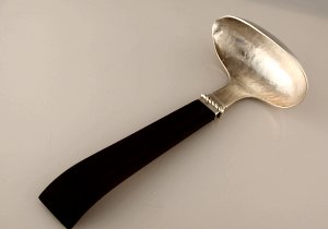 Ladle with Flattened Oval Shape - Photo 1