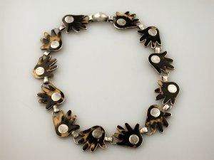 Necklace of Twelve Links of Tortoise Shell Hands - Photo 1
