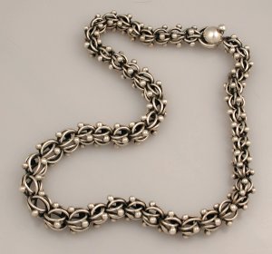 Chain Necklace Studded with Silver Beads - Photo 1