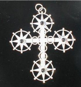 Cross of Four Circles with Four Inset Amethysts - Photo 1