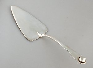 Pie Server with Flattened Ball at End of Handle - Photo 1