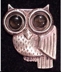 Owl Pin With Obsidian - Photo 1