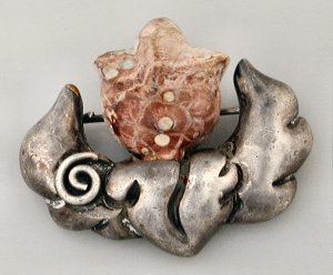 Pin of Silver with a Chalcedony Flower - Photo 1