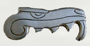 Early Silver Pin Symbolizing a Pre-Columbian Crocodile - Photo 1