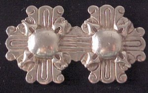 Silson Pin of a Mirror Image of a Single Silver Ball - Photo 1