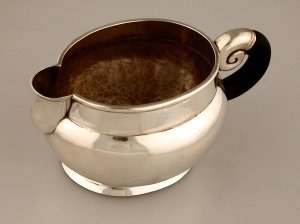 Early Oval Open Creamer with a Motif Depicting the Cross - Photo 1