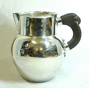 "Eagle" Pitcher with a Rosewood Carved Handle Incorporating - Photo 1