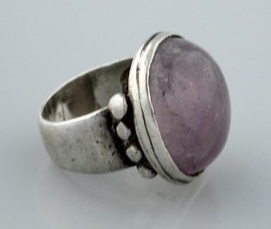 Ring with Amethyst Cabochon Flanked by Small Silver Balls - Photo 1