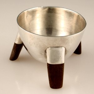 Small Silver Salt Dish with Three Ebony Legs - Photo 1