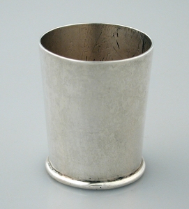 Shot Cup on Rimmed Base - Photo 1