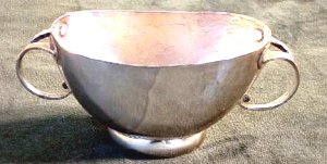 Oval Open Sugar Bowl of Hammered Silver Sits on a Domed Base - Photo 1