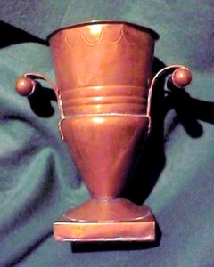 Copper Vase - Photo 1